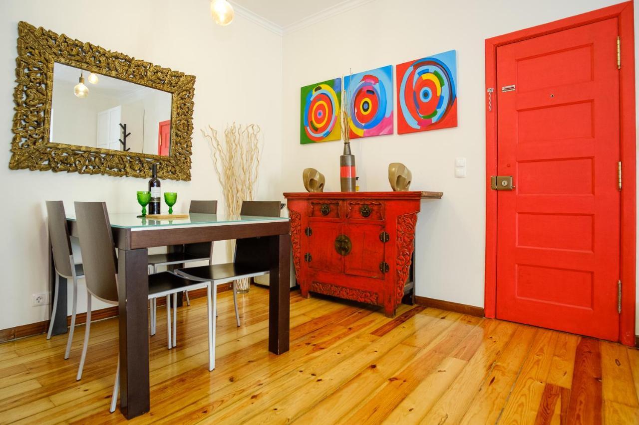 Colourful Alfama Apartment Лиссабон Экстерьер фото